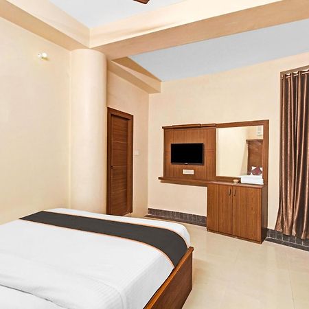 Super Collection O Hotel Aqua Villa Near Netaji Subhash Chandra Bose International Airport Gauripur  Exteriér fotografie