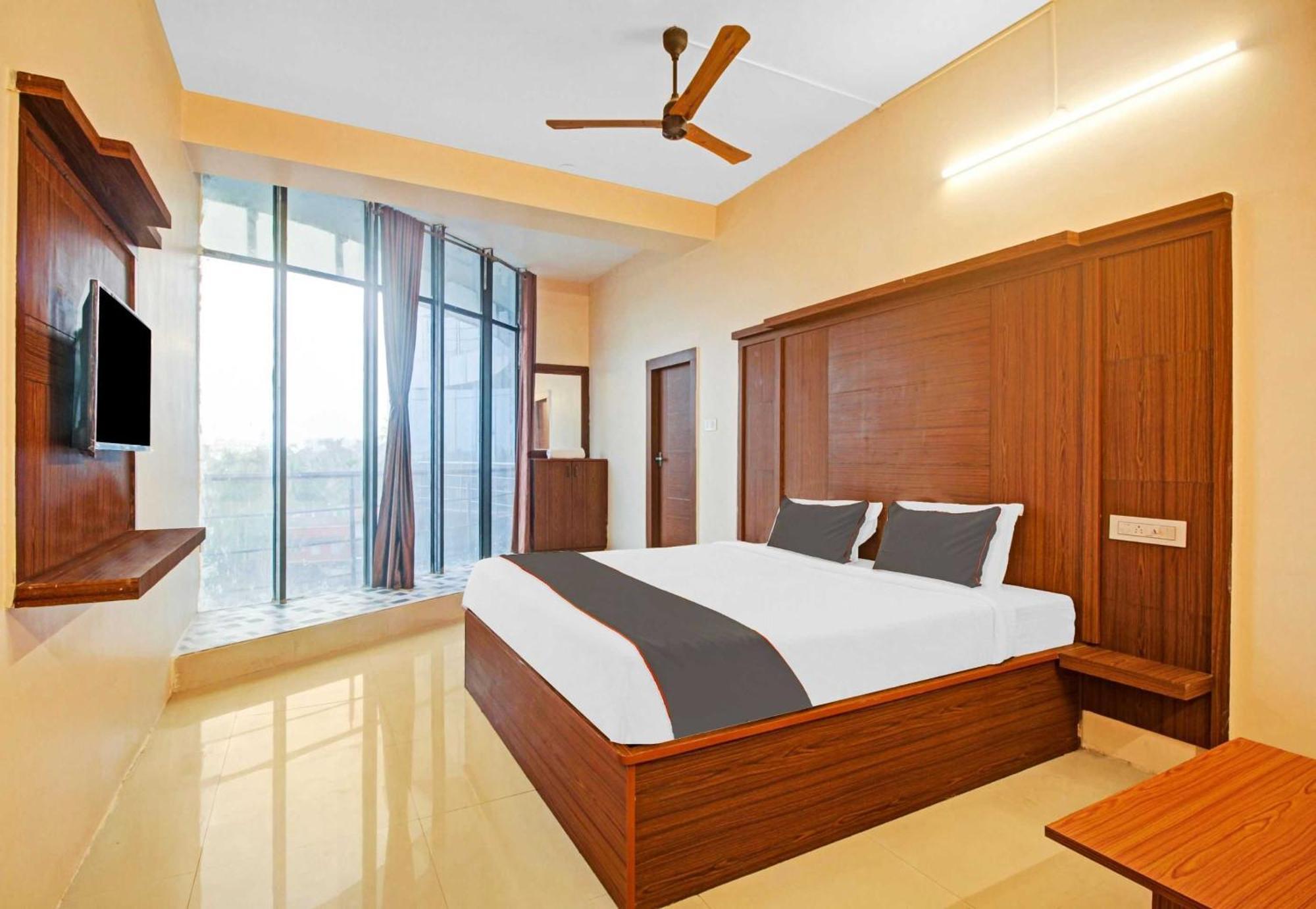 Super Collection O Hotel Aqua Villa Near Netaji Subhash Chandra Bose International Airport Gauripur  Exteriér fotografie